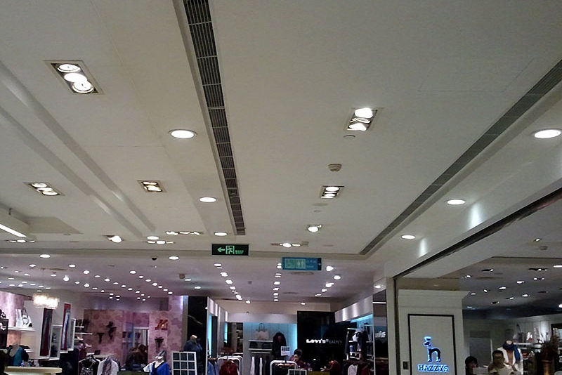 cropped-LED_Innenbeleuchtung.jpg